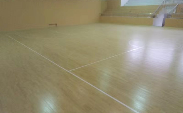 俄勒冈松篮球场地木地板施工技术方案
